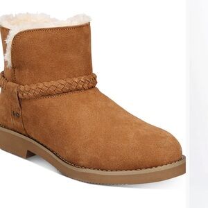 Kaii Cold-Weather Ankle Booties, Tan Ankle Boots with Faux Fur New In Box